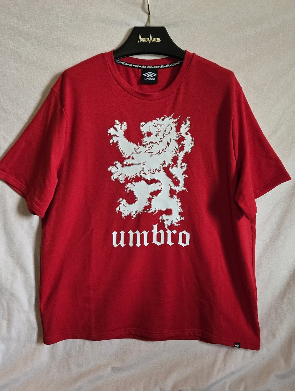 UMBRO SOCCER FOOTBALL KNIT SHIRT * RED / WHITE * SZ.XL